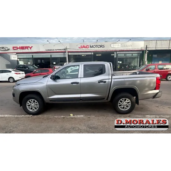 Mitsubishi L200 Glx 4x2 Mt5 Nafta