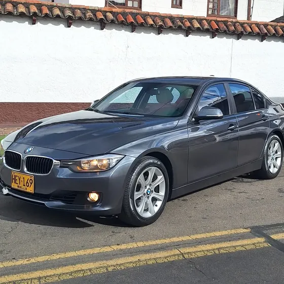 BMW Serie 3 2013 2.0 320i F30 Standard