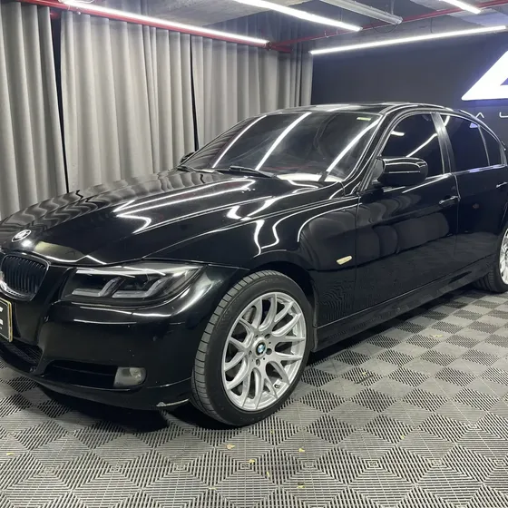 BMW 320 D 2010 2.0 E90 Lci Diesel At