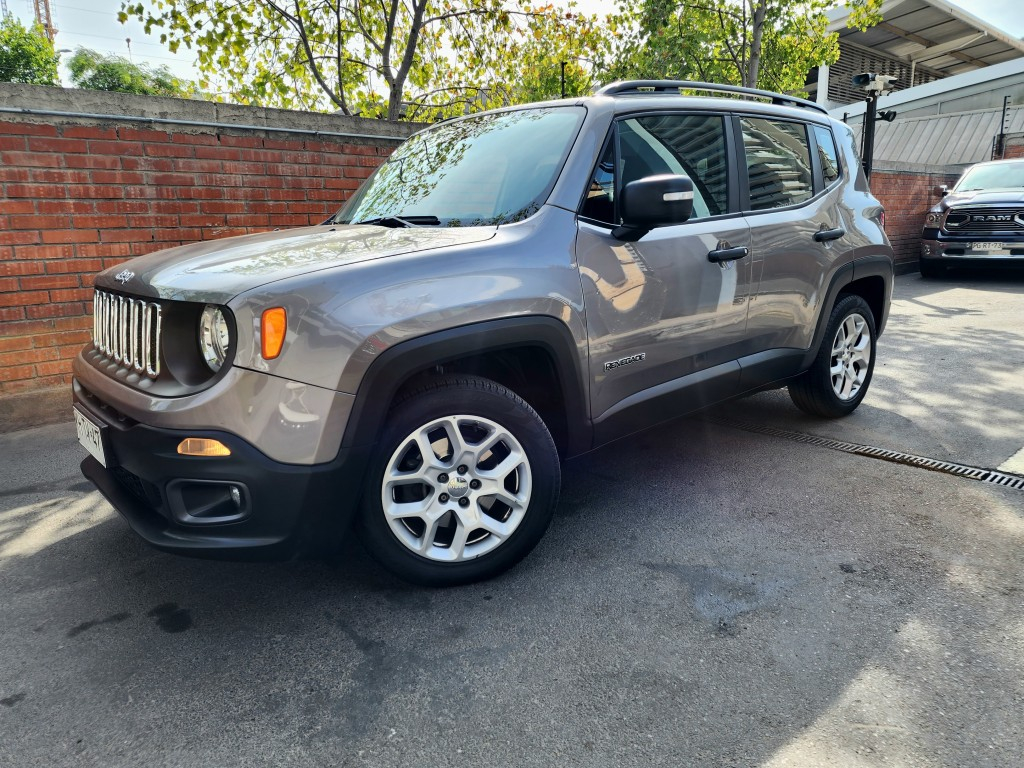 Jeep Renegade 1.8 Sport 4x2 Mt 5p