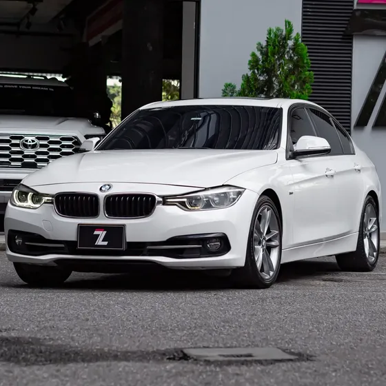 BMW Serie 3 2018 318i 1.5