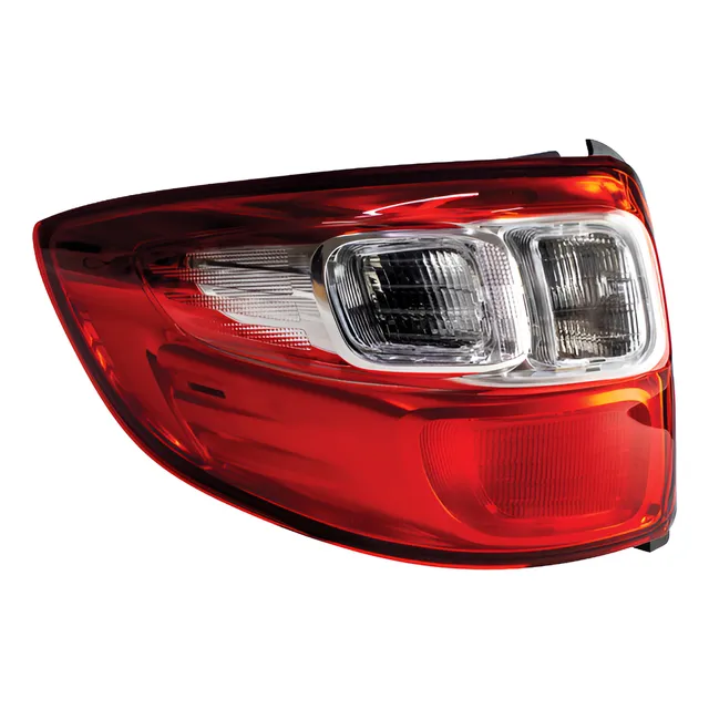 Faro Trasero Izq Fiat Strada 2013/.. ( Todos Los Modelos )