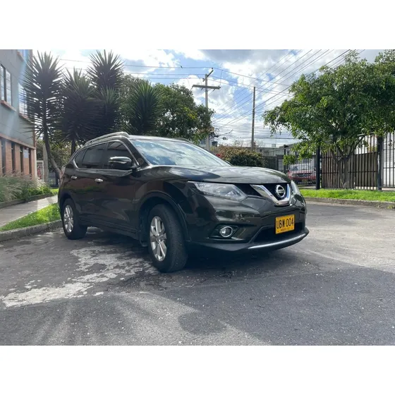 Nissan X-trail 2.5 Advance