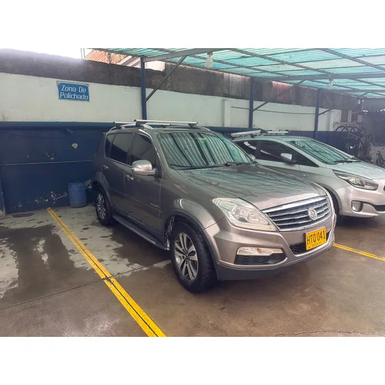 Ssangyong Rexton 2.7 W 270 Xdi