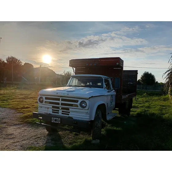 Camión Dodge Dp600 Artillero