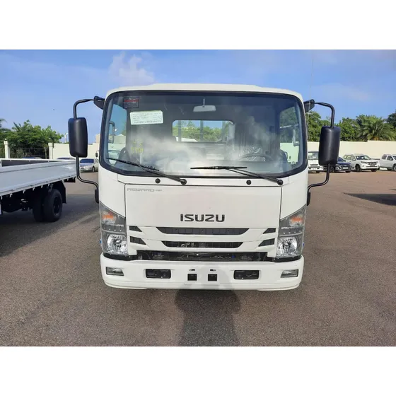 Isuzu Cama Larga. 14. 2024