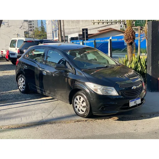 Chevrolet Onix Hatch Joy 1.0 8v Flex 5p Mec.