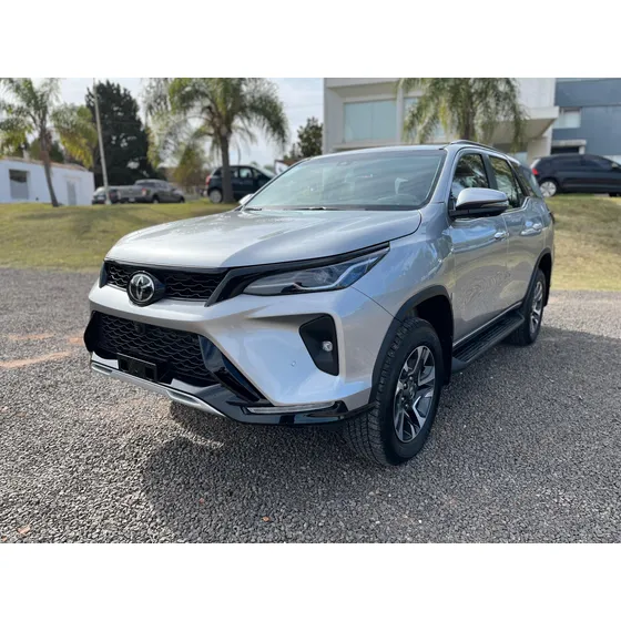 Toyota Sw4 2.8 Srx 204cv 4x4 7as At
