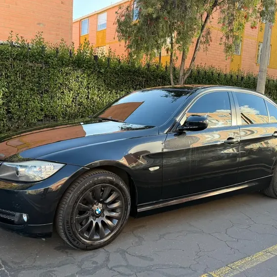 BMW Serie 3 2009 2.0 320i E90