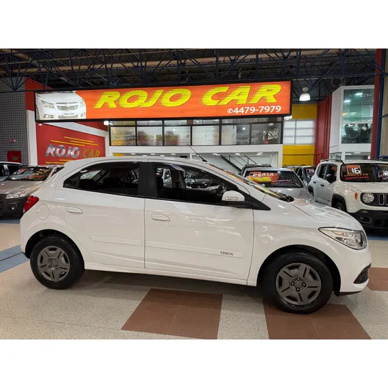 Chevrolet Onix 1.0 Lt 5p