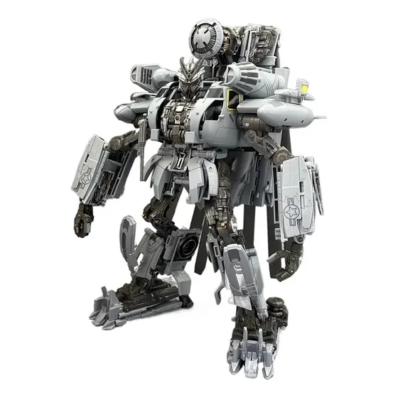Transformers Blackout Mpm13