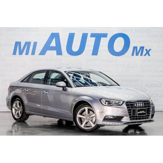 Audi A3 1.8 Sedán Ambiente At