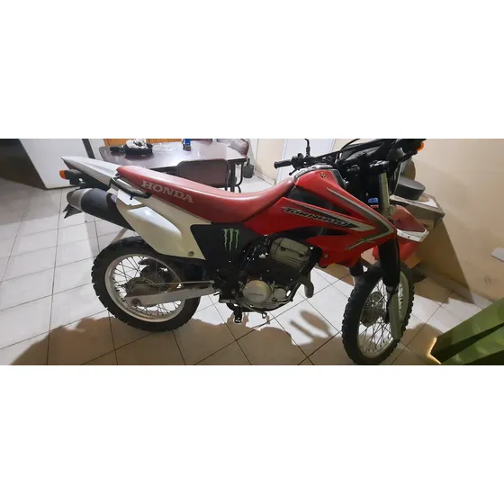 Honda Tornado 250