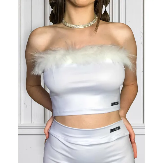 Top Faixa Pelinho Branco Cropped Pelúcia Y2k Plumas Lovu