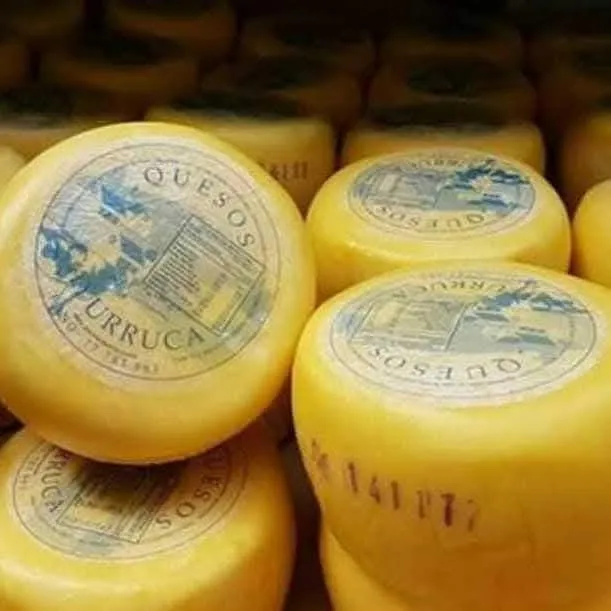 Queso Artesanales, Cayurruca Y Variados