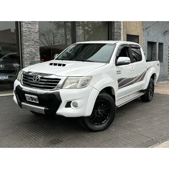 Toyota Hilux 3.0 Cd Srv 171cv 4x2