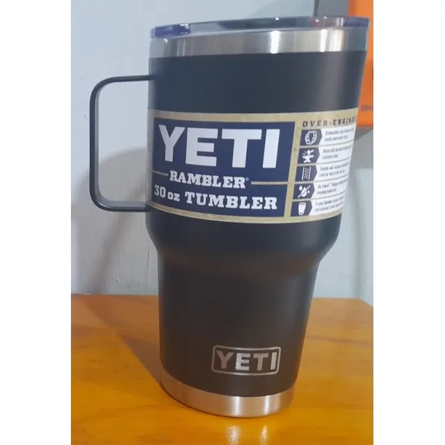 Vaso Térmico Yeti 30oz Liso Color Negro 887ml