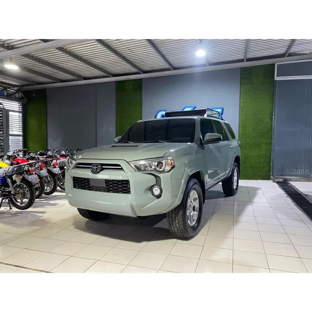 Toyota 4runner .