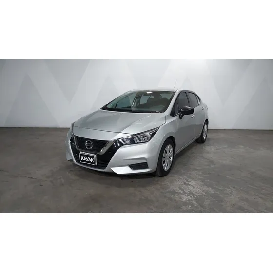 Nissan Versa 1.6 Sense Cvt