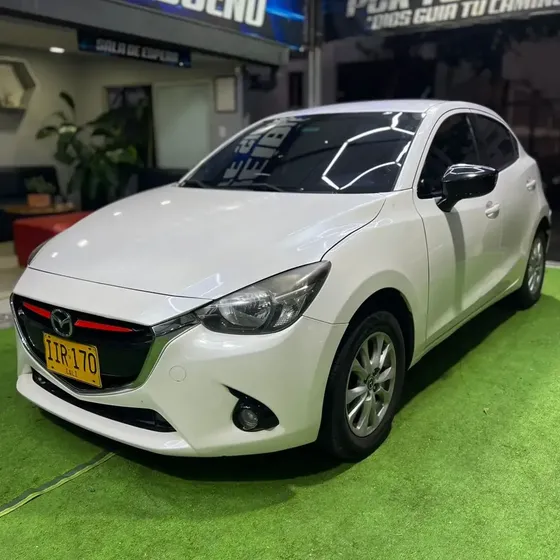 Mazda 2 2016 Le