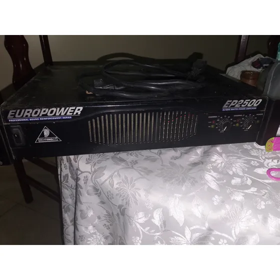 Power Amplificador Beheringer Europower Ep2500 Usado