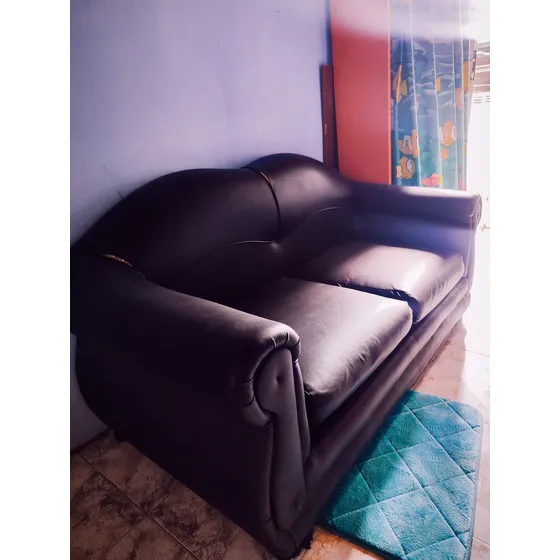 Sofá Usado Cuero Sintético