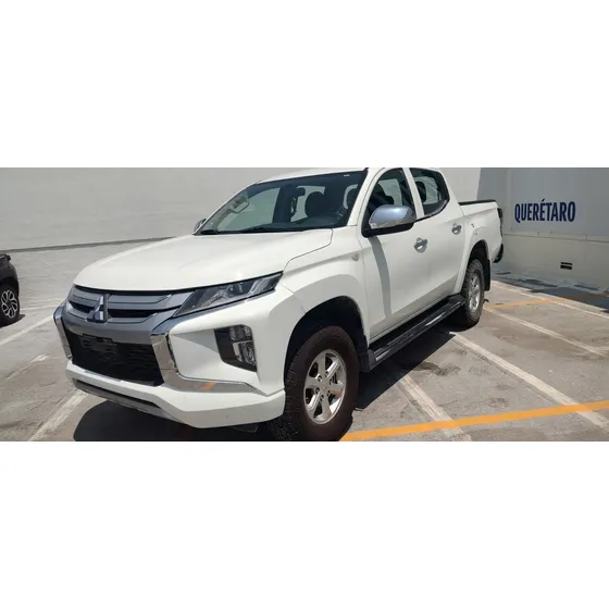 Mitsubishi L200 2.4 Cd Glx 4x4 Mt