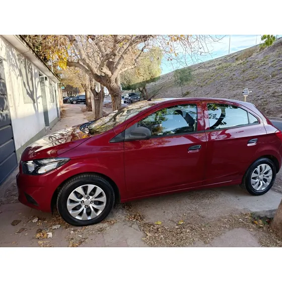 Chevrolet Onix 1.4 Lt 98cv