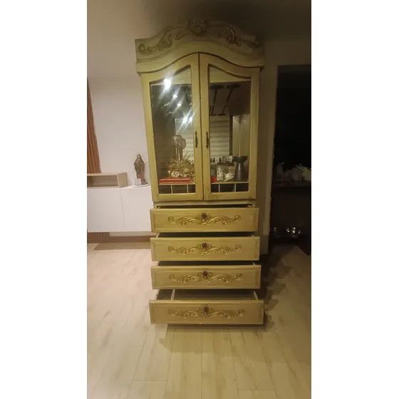 Hermosa Comoda Mueble Organizador Para Cristaleria