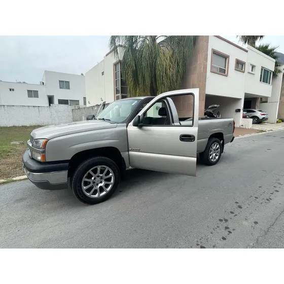 Chevrolet Silverado 5.3 E Pickup Silverado 2500 At
