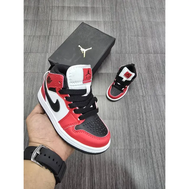 Jordan Retro 1 Para Niñ@s - Talla 26 Al 35