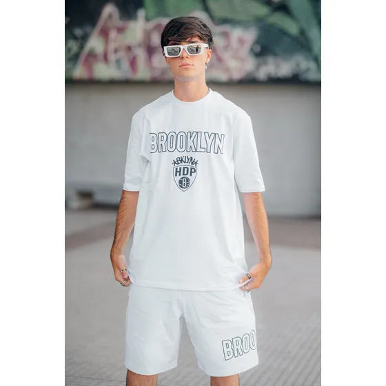 Remera Hueso De Perro Oversized Brooklyn Hombre