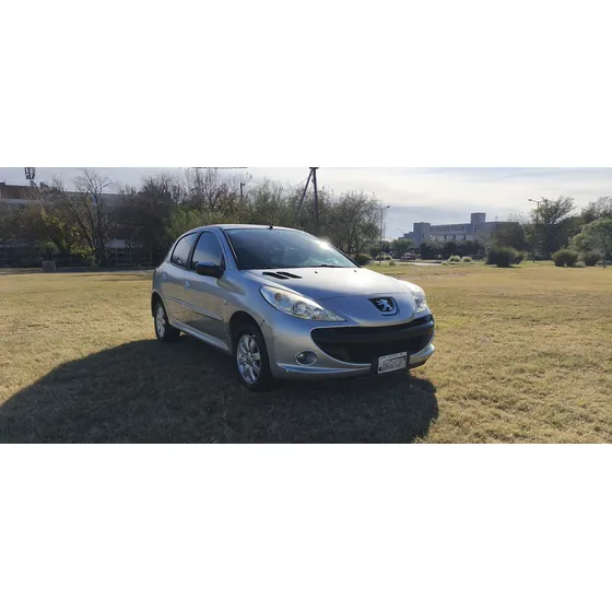 Peugeot 207 1.4 Xs