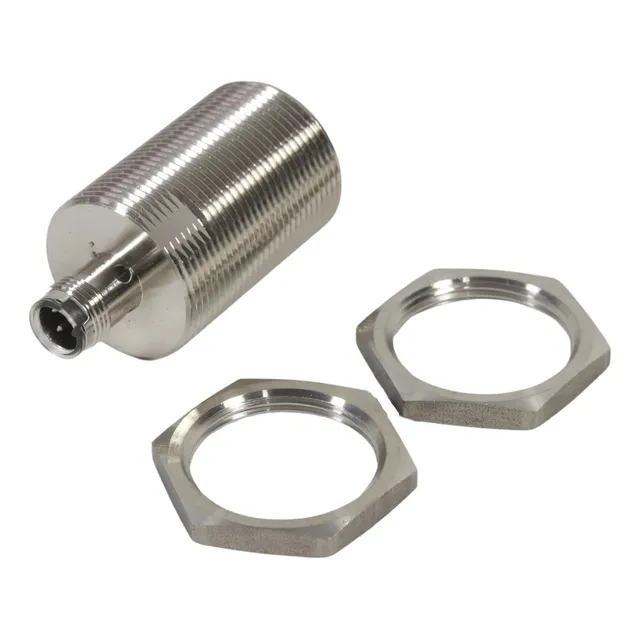 Omron E2a-m30ks15-m1-b1 Sensor Inductivo Pnp M30