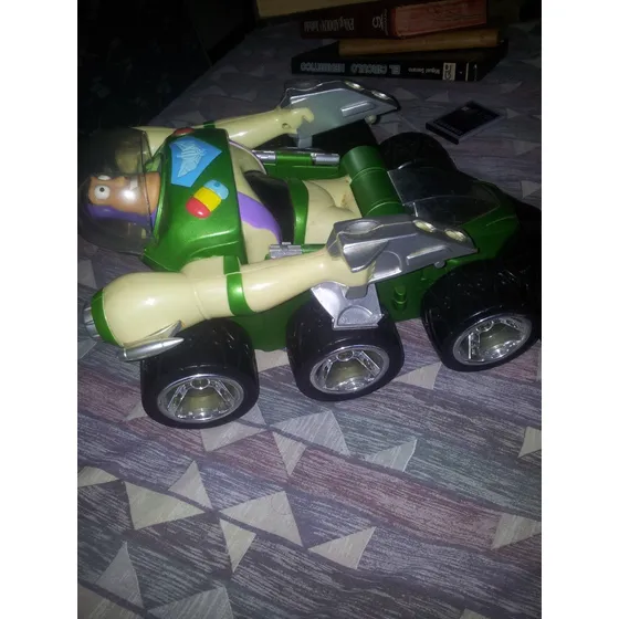 Buzz Lightyears En Carro.toy Story.usado