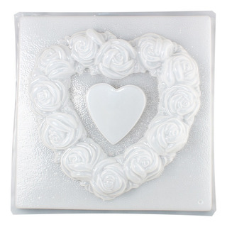 Molde Para Gelatina En Forma De Corazón Con Borde De Flores Molde Para Gelatina En Forma De Corazón Con Borde De Flores