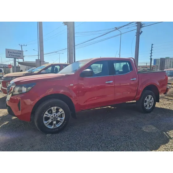Nissan Navara 2.3 D Cab Mt 4x4