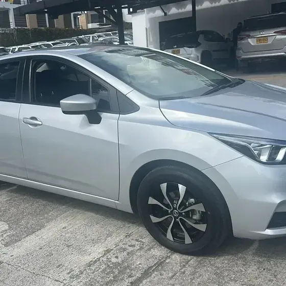 Nissan Versa 2023 1.6 Sense Cvt