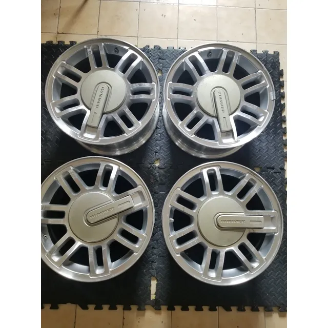 Rines De Hummer H3 Originales  Con Sus Tapas Juego Rin16    