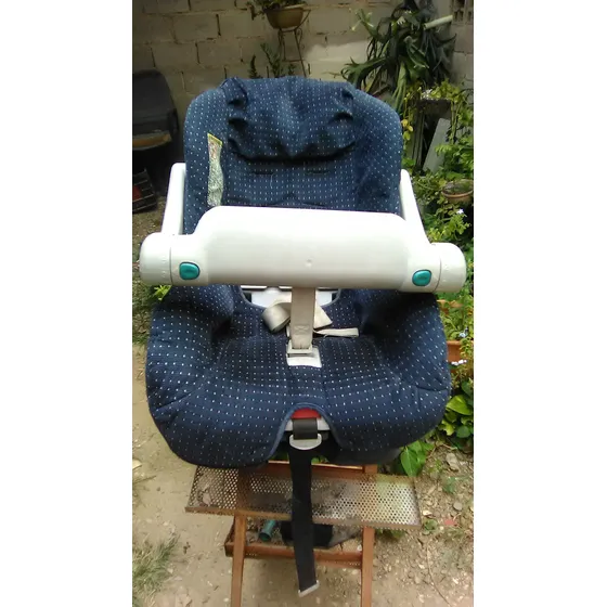 Porta Bebe Para Carro 10$ Usado