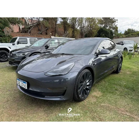 Tesla Model 3 Performance Americano 460 Cv