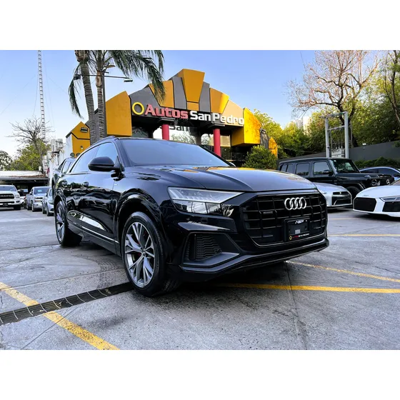 Audi Q8 S Line Mild Hybrid