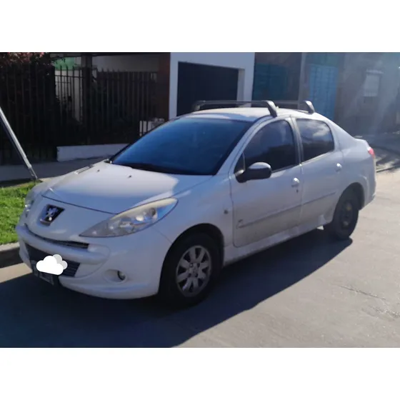 Peugeot 207 1.4 Sedan Allure Hdi 70cv