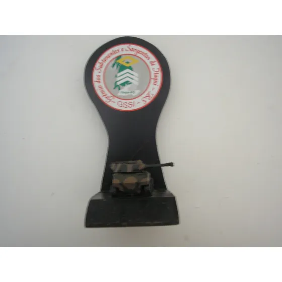 Miniatura Do Blindado Cascavel Tanque Em Madeira Eb 1o Rcmec
