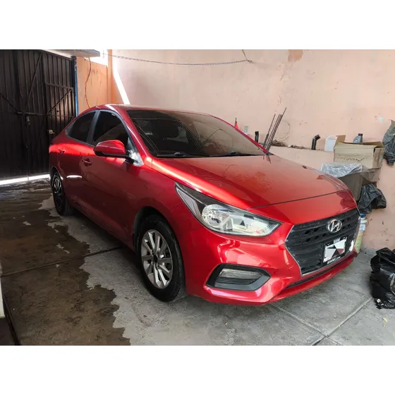 Hyundai Accent 1.6 Sedan Gl Mid Mt