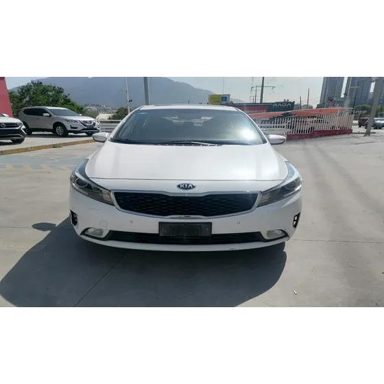 Kia Forte 2.0 Hb Sx At