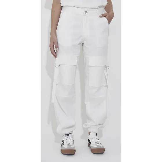 Pantalón Mujer Maitry Jeans Jogger Cargo Blanco Tiro Medio