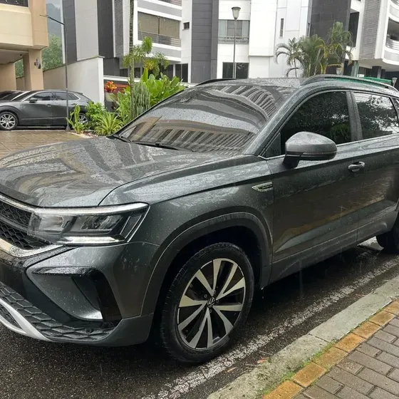 Volkswagen Taos 2025 1.4 Comfortline At