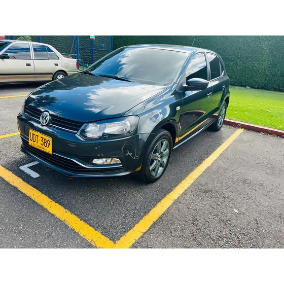 Volkswagen Polo 1.6 Comfortline At