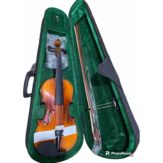 Violín 3/4 Con Su Estuche Duro, Arco Y Perrubia Marca Magto